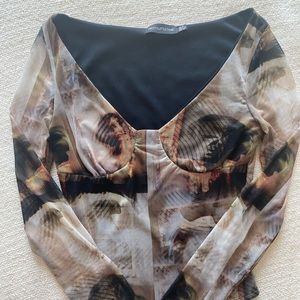 Size 4 long sleeve prettylittlething bodysuit